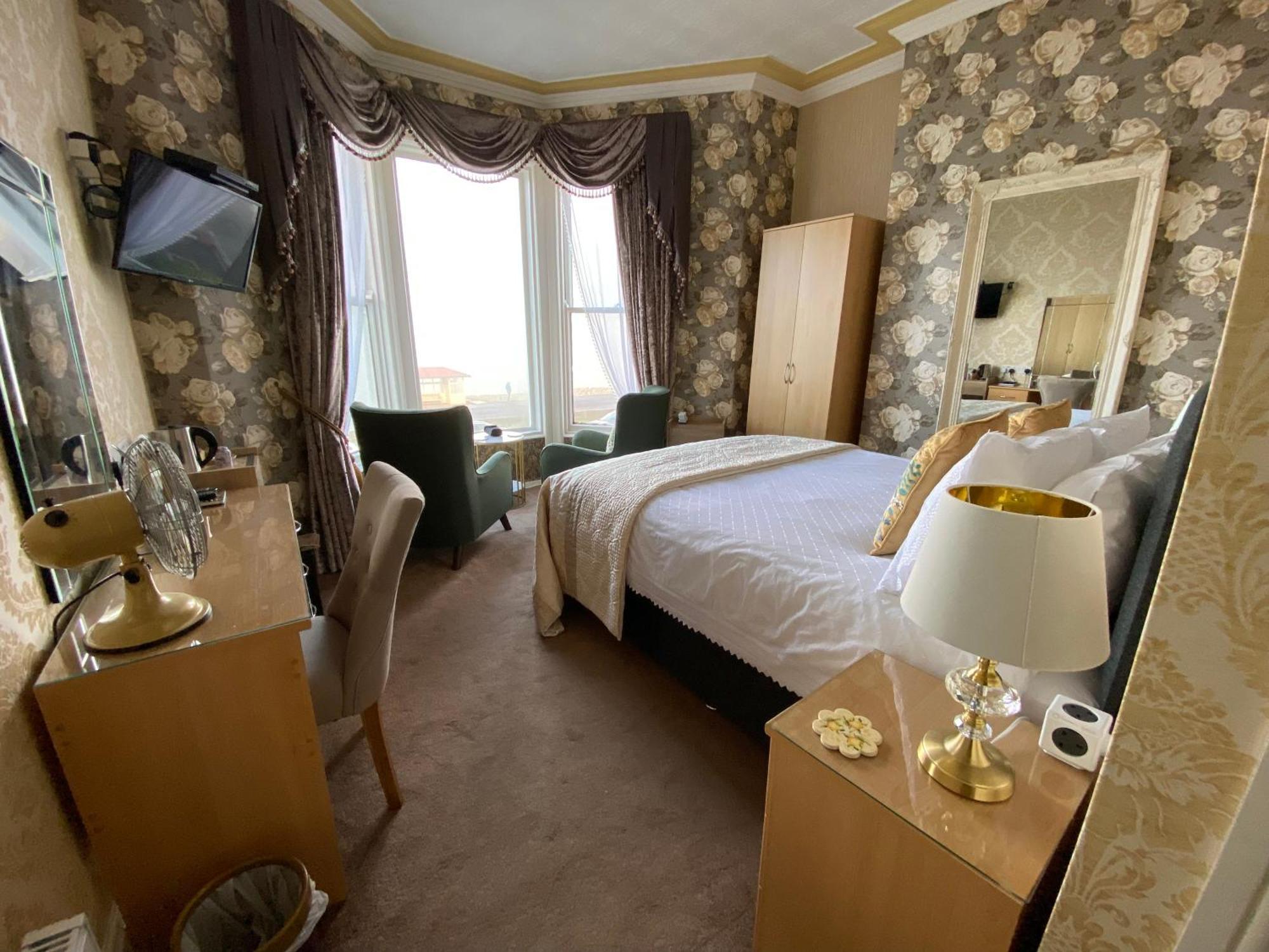 Hotel Stratford House Exclusively For Adults Llandudno Exteriér fotografie